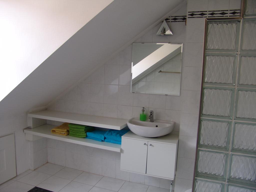 Apartamento Luna City Apartman Sopron Exterior foto